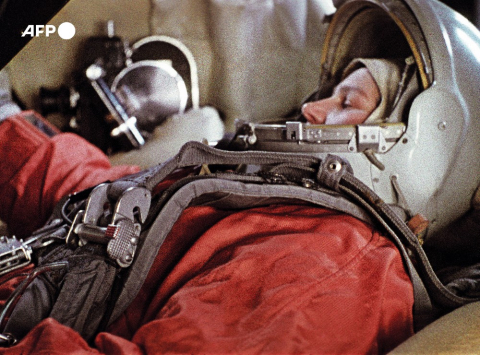 La première femme envoyée dans l'espace, la cosmonaute soviétique Valentina Terechkova à l'entraînement à Baïkonour le 17 janvier 1964 - AFP